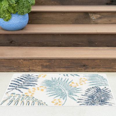 Vannesa Floral Reversible Flatweave Polypropylene Indoor / Outdoor Area Rug - Navy 