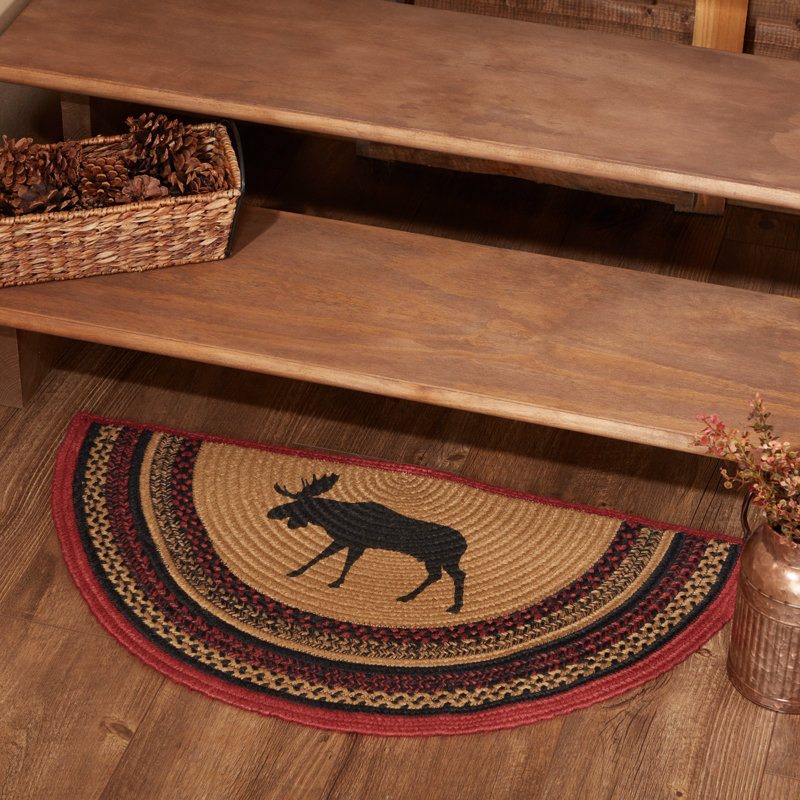 Peri Geometric Indoor Rug, Half Circle 1'4" x 2'9"