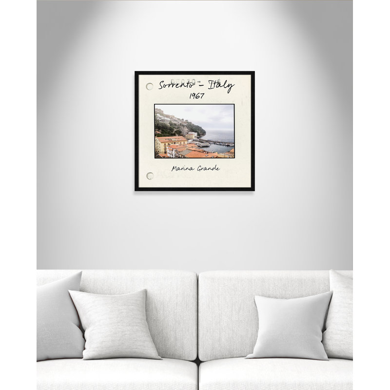 Sorrento, Italie - reproduction de Marina Grande par Susan Jill, Papier avec cadre simple noir