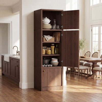 Garde-manger étroit avec portes et tablettes