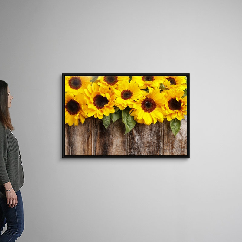 Tournesols sur fond en bois, art mural, H 48 po x l 32 po x P 1,75 po, Cadre noir