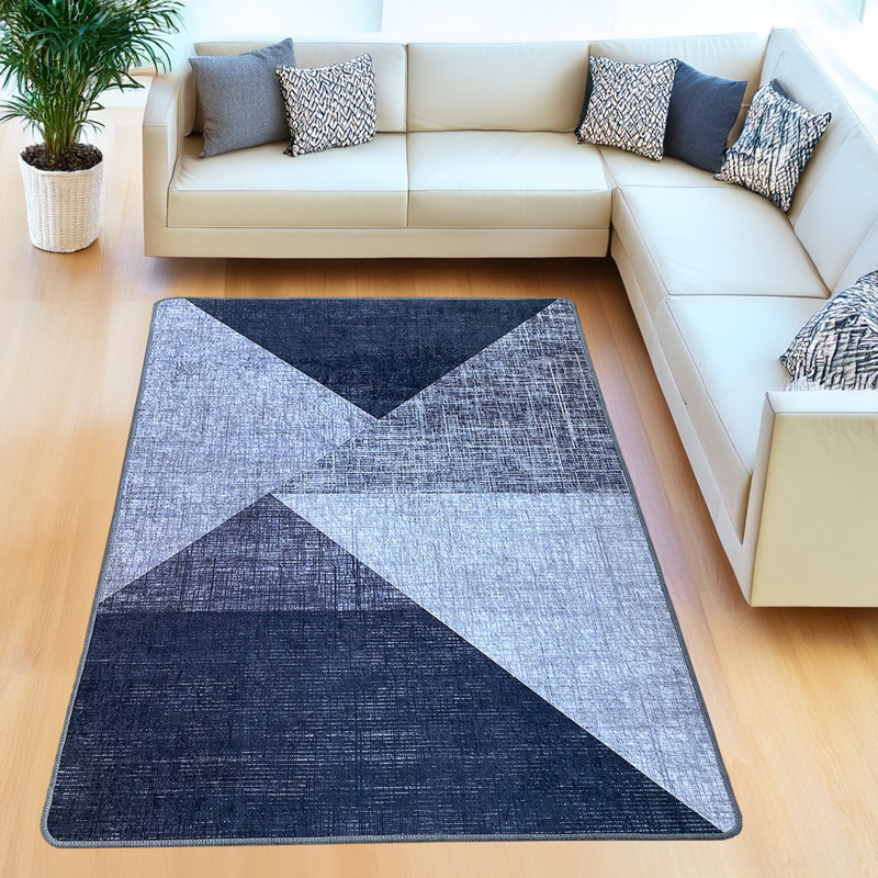 Montavis Rug