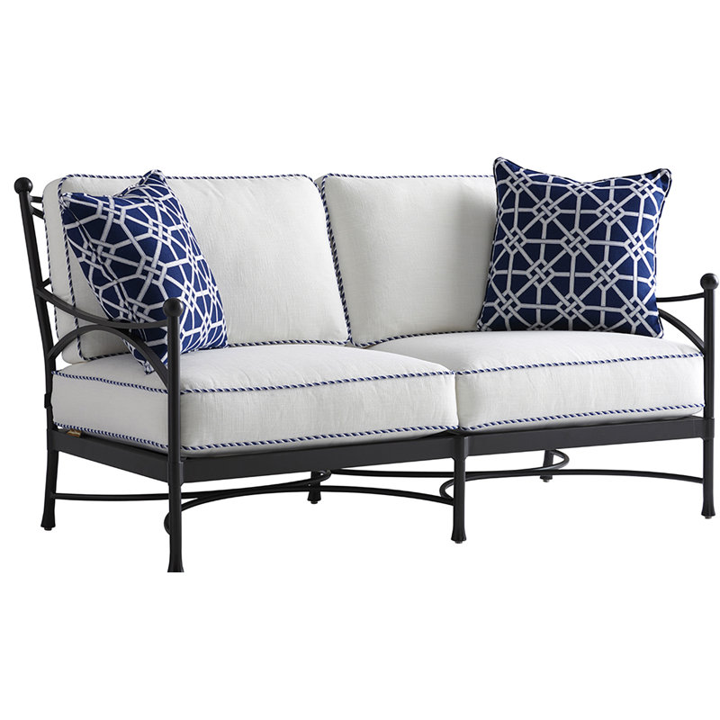 Pavlova Love Seat