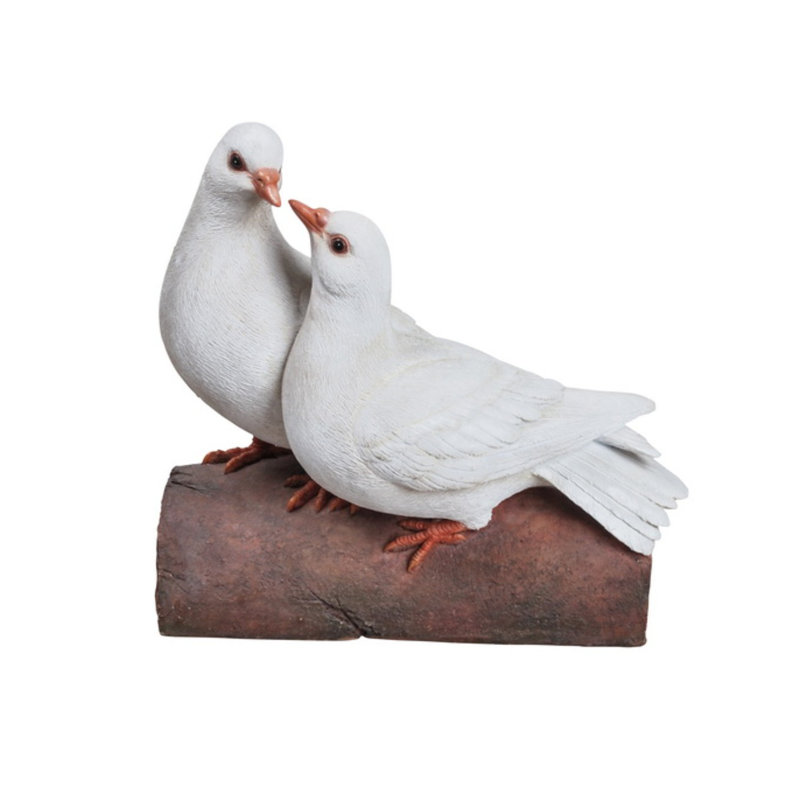 Figurine Colombes sur une bûche