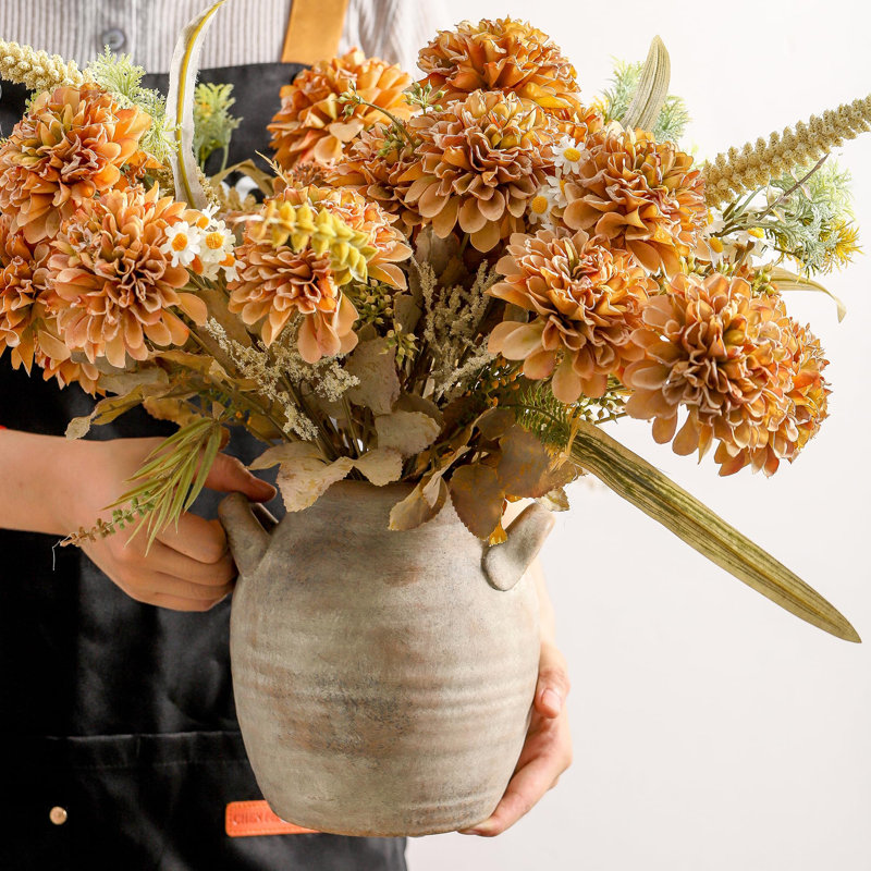 Vase en céramique avec poignée, Rétro
