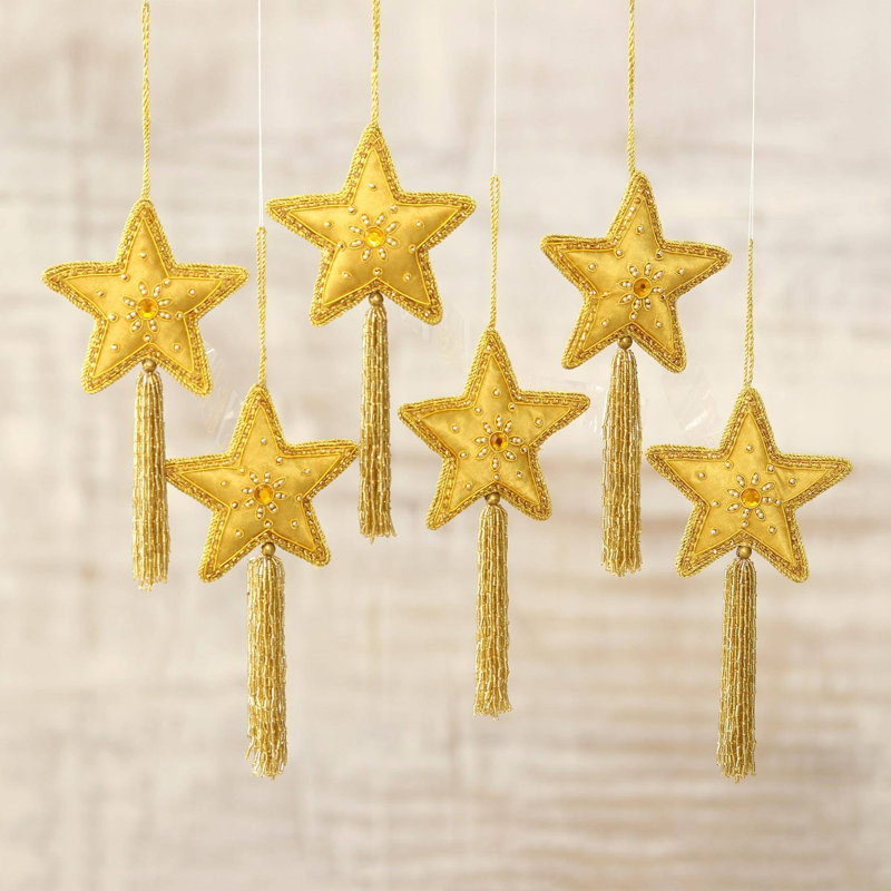 Ornement en forme d'étoile de Noël embelli