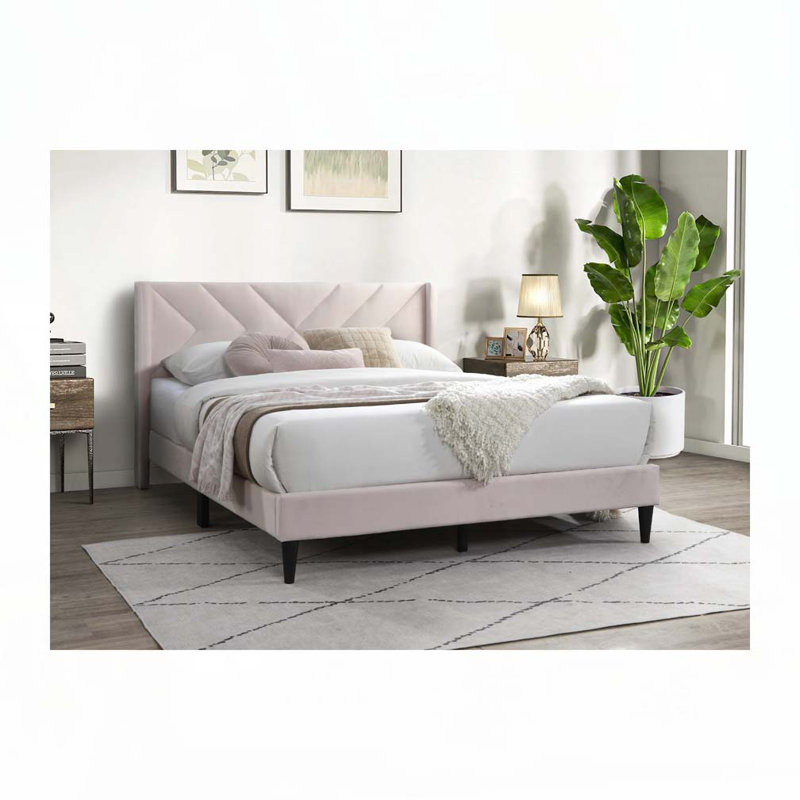 Lit tapissier en velours