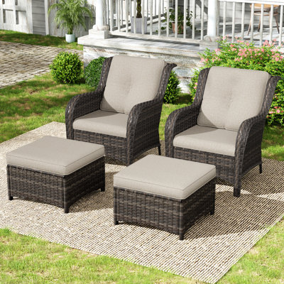 2-Person Polyethylene (PE) Wicker Outdoor Conversation Sets with 2 Chairs And 2 Ottomans