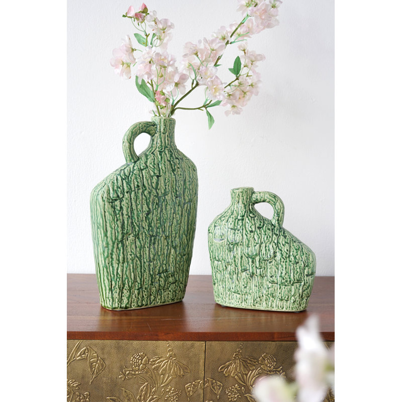 Vase en céramique vert 8,1 x 3,1 x 8,3 po avec poignée et texture organique