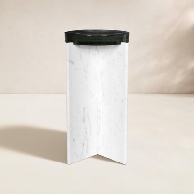 Kenji Olindo 14" Outdoor Accent Table