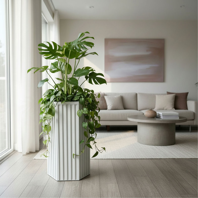 Jardinière à colonne hexagonale LG - Blanc, H 30,25 po x l 16,5 po x P 14,38 po, Blanc