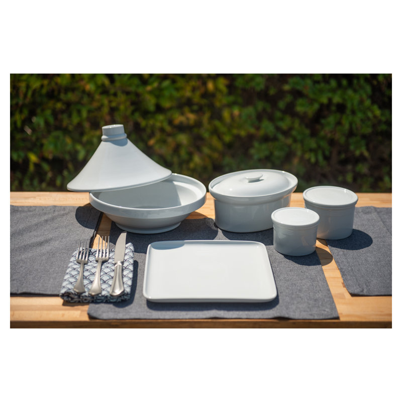 White Glazed Porcelain Oval Casserole Dish with Lid, 1.5 Quarts