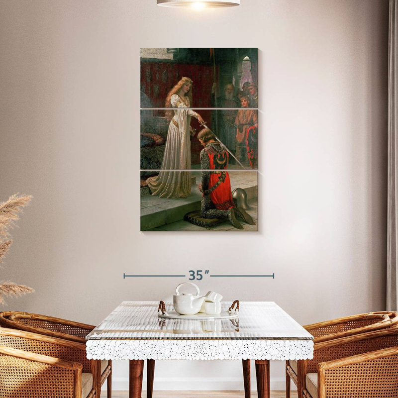 Keiri The Accolade, 45" H x 28" W