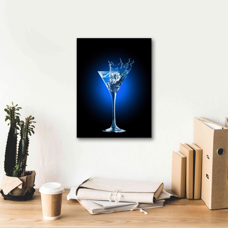 Latitude Run® «Gin and Tonic Splash» par Epic Portfolio, art mural sur toile, H 16 po x l 12 po x P 0,75 po