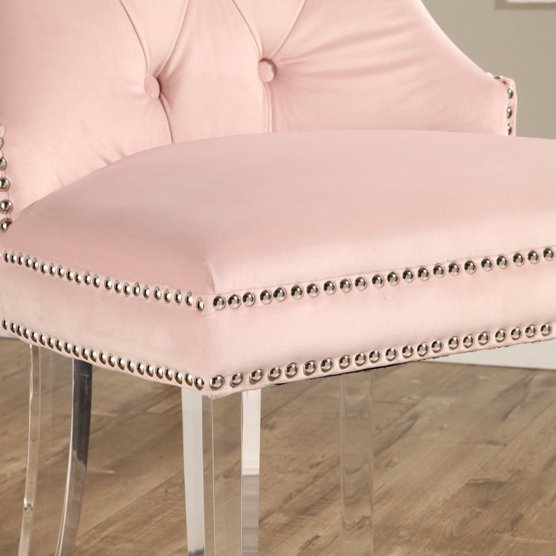 Chaise Parson rembourrée et capitonnée, Velours rose pétale