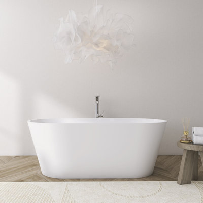 Baignoire de trempage autoportante à surface solide de 67 pouces avec bonde centrale
