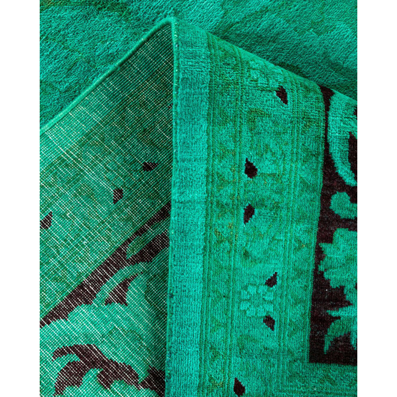 Tapis vert unique 9 pi 3 po x 12 pi 3 po Yonel