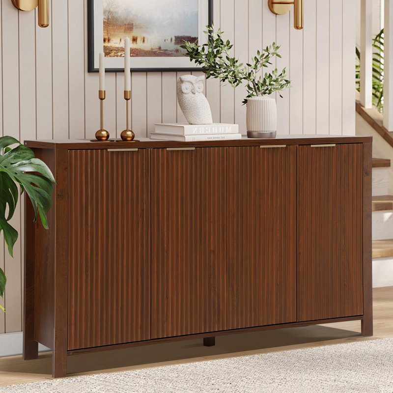 Buffet cannelé cannelé avec rangement, grande armoire d'appoint en bois de 55 po avec tablettes réglables et 4 portes, Brun