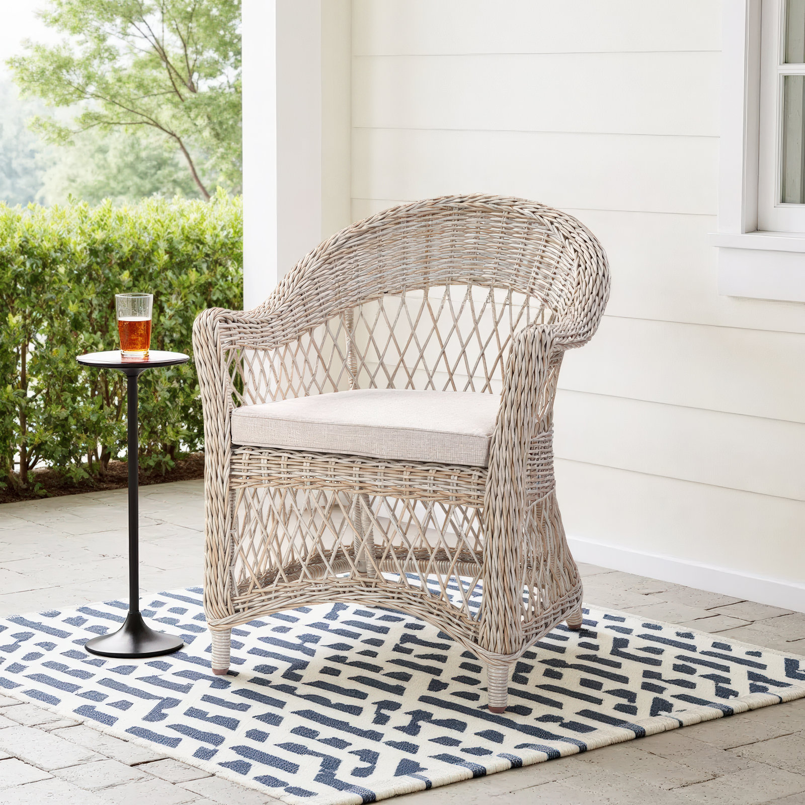 Cascade Outdoor Dining Armchair