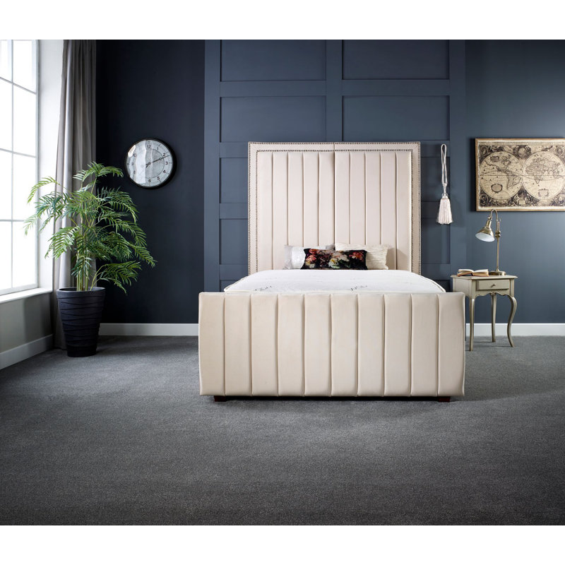Ambreanna Upholstered Bed, Double (4'6)