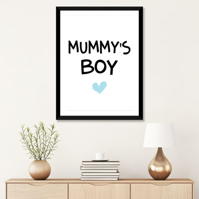 «Mummys Boy», reproduction d'art textuel