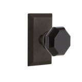 Studio Plate with Waldorf Black Door Knob