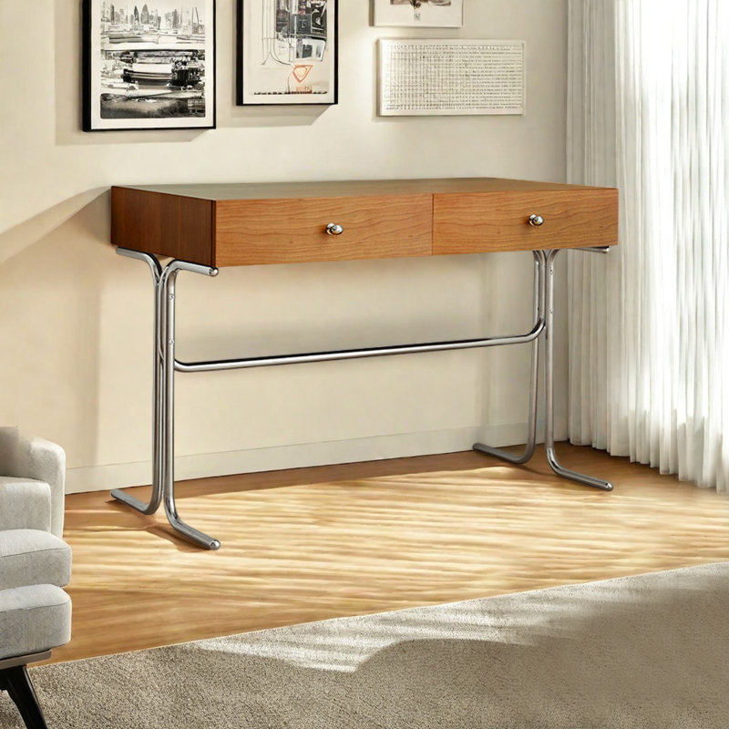 Petit bureau rétro de style italien