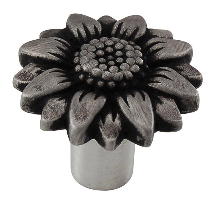 Carlotta Novelty Knob, 1.25" H x 1.25" W x 1" D, Antique Nickel