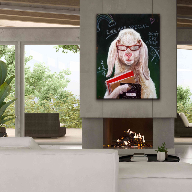 «Back to School - Mme Ewe» par Lucia Heffernan, art mural sur toile, H 54 po x l 40 po x P 1,5 po