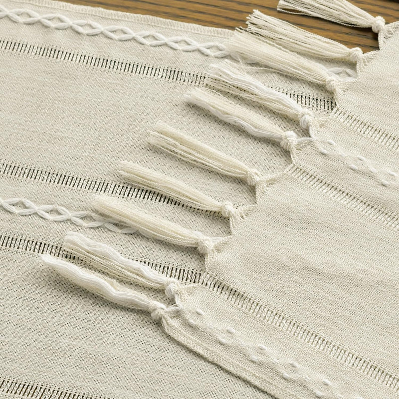Boho Tassel Table Runner, Farmhouse Style Kitchen Table Decoration, Holiday Wedding Party Dinning Birthday Decor 33x183 cm