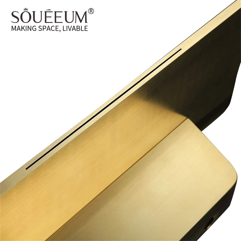 Single-handle Bathroom Faucet, Brushed Gold