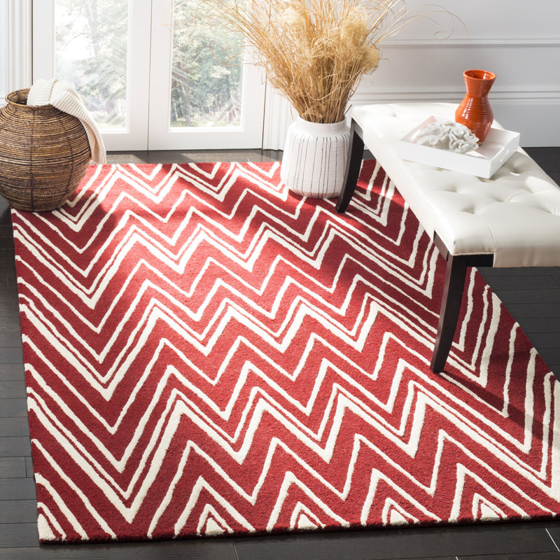Stephen Chevron Wool Hand Woven Area Rug, Rectangle 183 x 274 cm