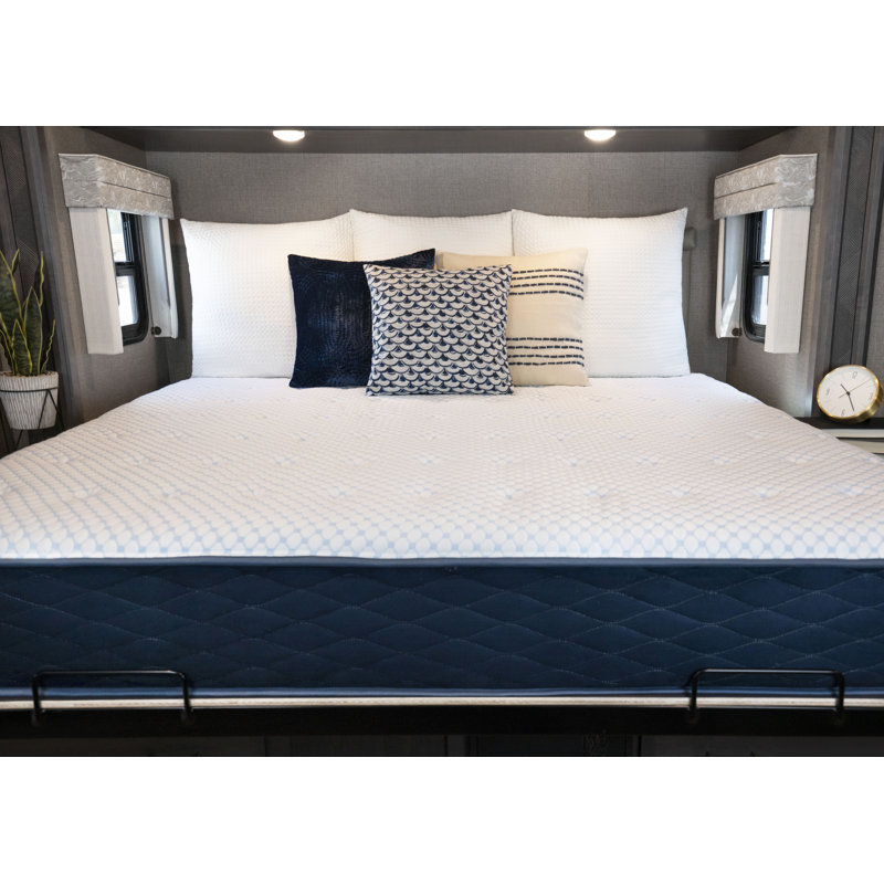 Dreamfoam Hybrid 10" Mattress with Cool to Touch Fabric, Full
