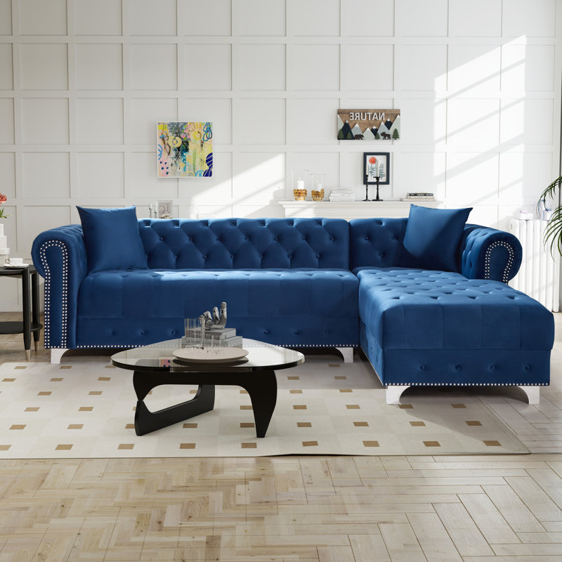 Joannette 112.6'' Wide Traditional Tufted Sectional Sofa Chaise with Nail Trim & 2 Pillows