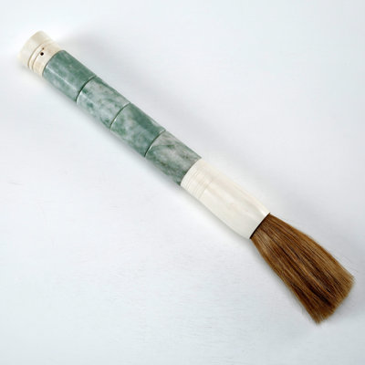Env. Brosse de calligraphie cylindrique de 14 à 15 pouces