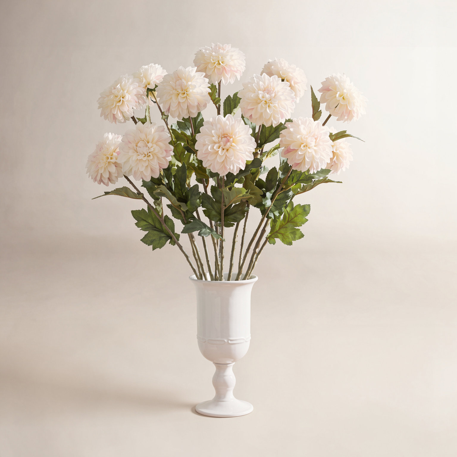 Rimma Dahlia Stems, Cream