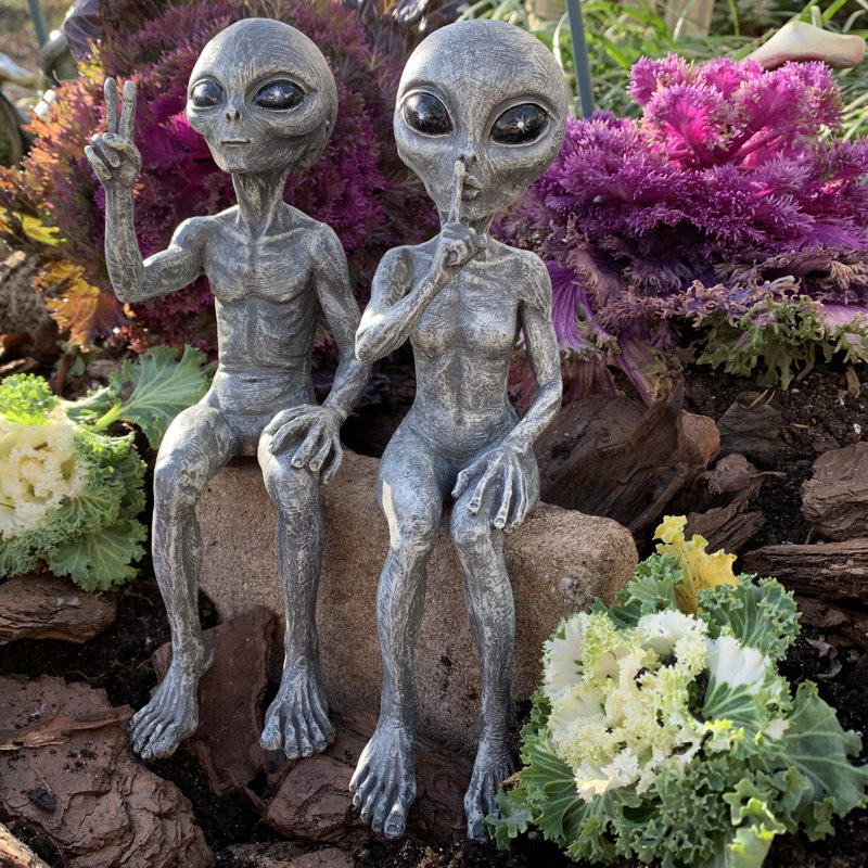 Ancient Alien Outer Space Alien Dude and Babe Shelf Sitters 2 Piece Statue Set