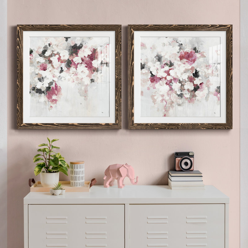 Floral Muse III - ensemble de 2 reproductions d'art sur papier, Encadré de bois de noyer, H 35,5 po x l 71 po x P 1,5 po