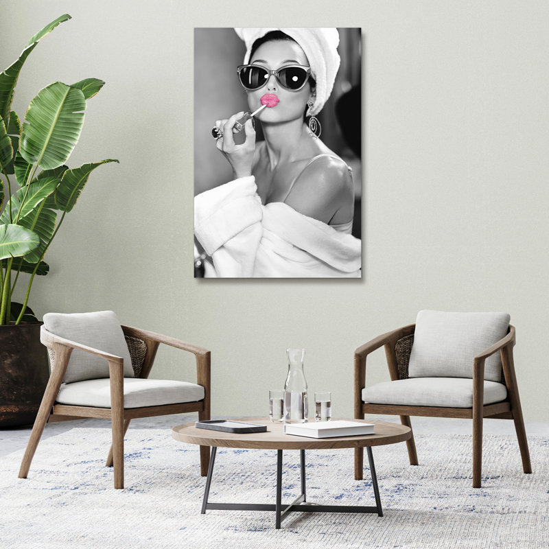 «Audrey Hepburn Portrait» sur toile, H 20 po x l 30 po