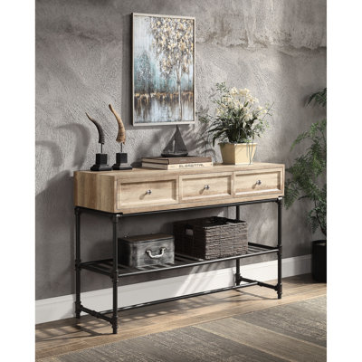 Table fonctionnelle en chêne avec pieds en métal et solutions de rangement contemporaines