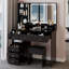 Grande coiffeuse de 41 pouces avec miroir à DEL, rangement supplémentaire et tabouret rembourré pour les pièces spacieuses-346149470