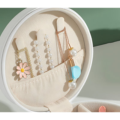 Boîte à bijoux +