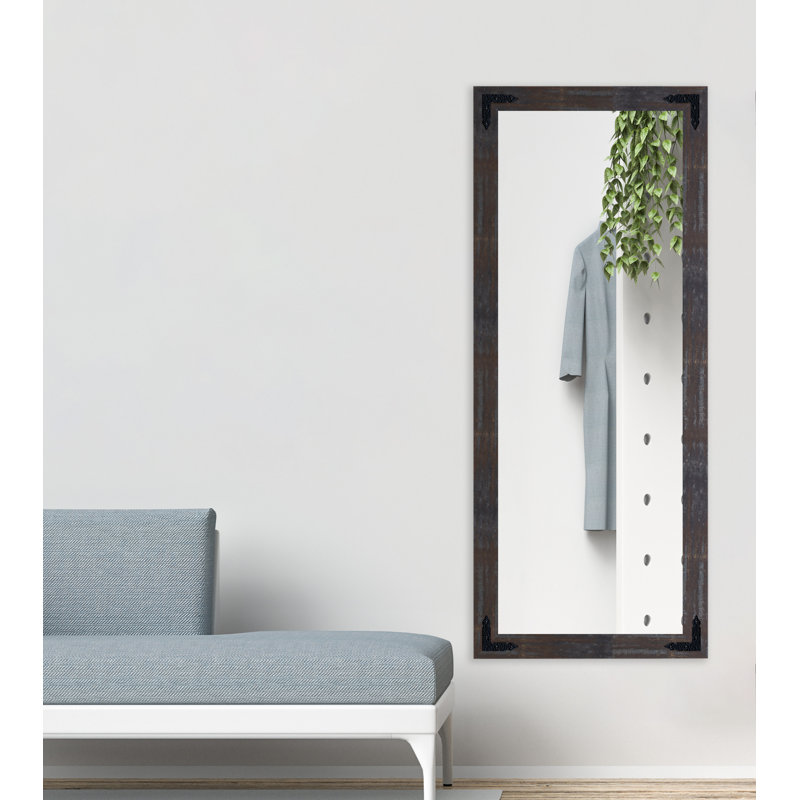Miroir pleine grandeur industriel, H 63,5 po x l 25,5 po