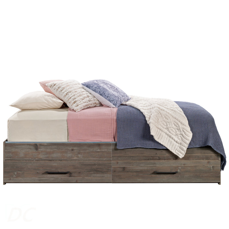 Mate's Bed, Brown Finish