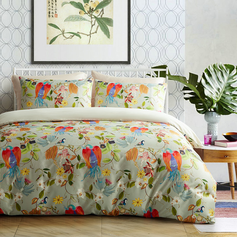Microfiber Comforter Set, Queen Comforter + 4 Additional Pieces, Green/Red Floral