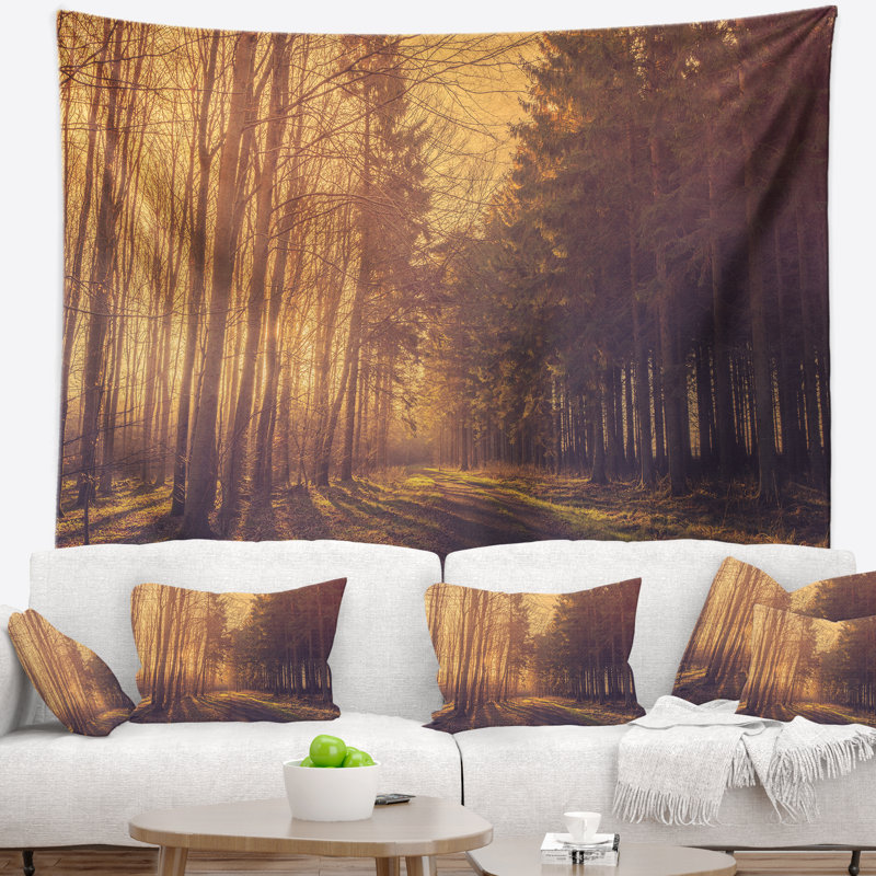 Tapisserie «Pine Tree Forest By Road», H 50 po x l 60 po