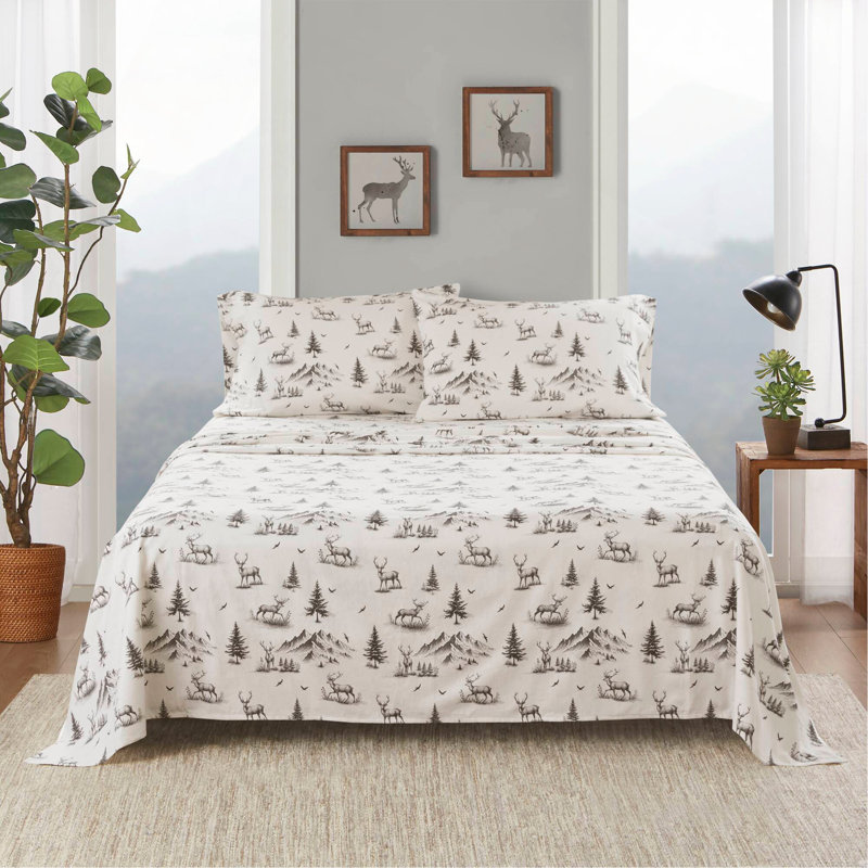 4 PCS  Sheet Set Gray Deer Toile, Full Coverlet / Bedspread + 3 Additional Pieces