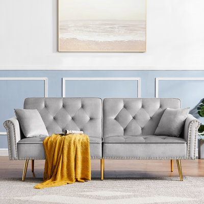 Canapé contemporain en velours gris avec rembourrage confortable et pieds de lit en métal avec revêtement doux