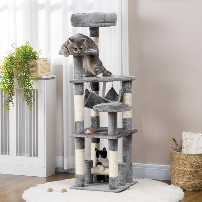 Arbre pour chats à niveaux multiples de 52 po Heineman