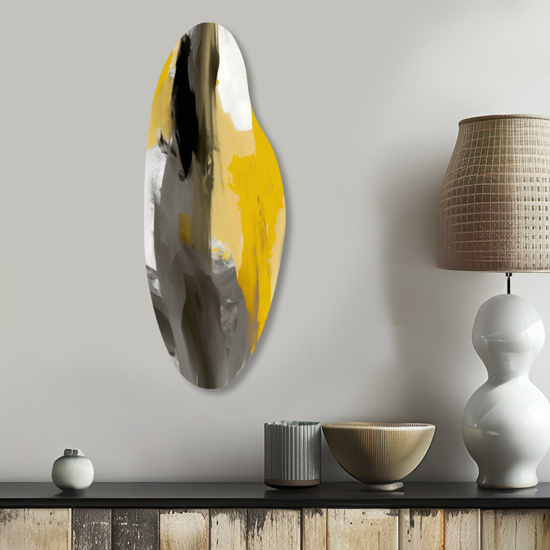 Moutarde jaune et gris vif II - art abstrait asymétrique en métal incurvé, H 30 po x l 11 po